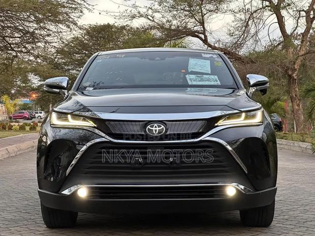 Toyota Harrier 2020 Matt Black