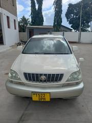 Toyota Harrier 2002 White for sale