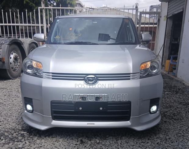 Toyota Corolla Rumion Hatchback 1.5 FWD 2008 Silver