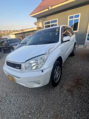 Toyota RAV4 1.8 2005 White for sale