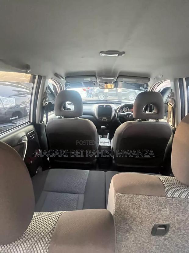 Toyota RAV4 1.8 2005 White