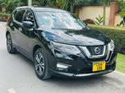 Nissan X-Trail 2.0 Petrol AWD 2017 Black for sale