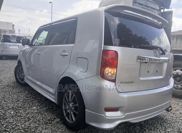 Toyota Corolla Rumion Hatchback 1.8 FWD 2008 Silver