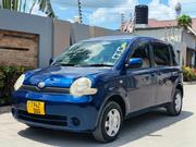 Toyota Sienta 1.5 FWD 2012 Blue for sale