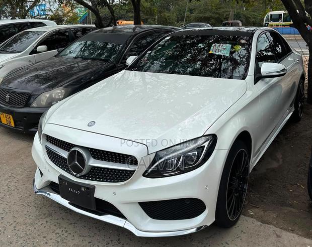Mercedes-Benz C200 2016 White