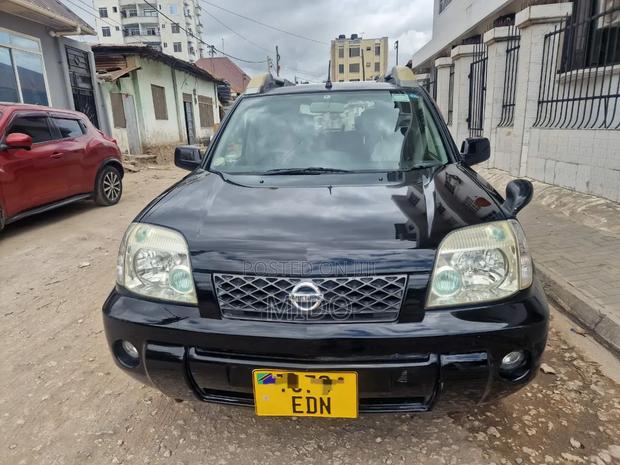 Nissan X-Trail 2007 Black
