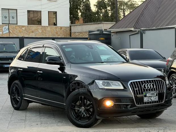 Audi Q5 2015 Black