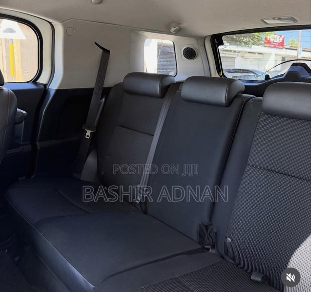 Toyota FJ Cruiser 2013 White