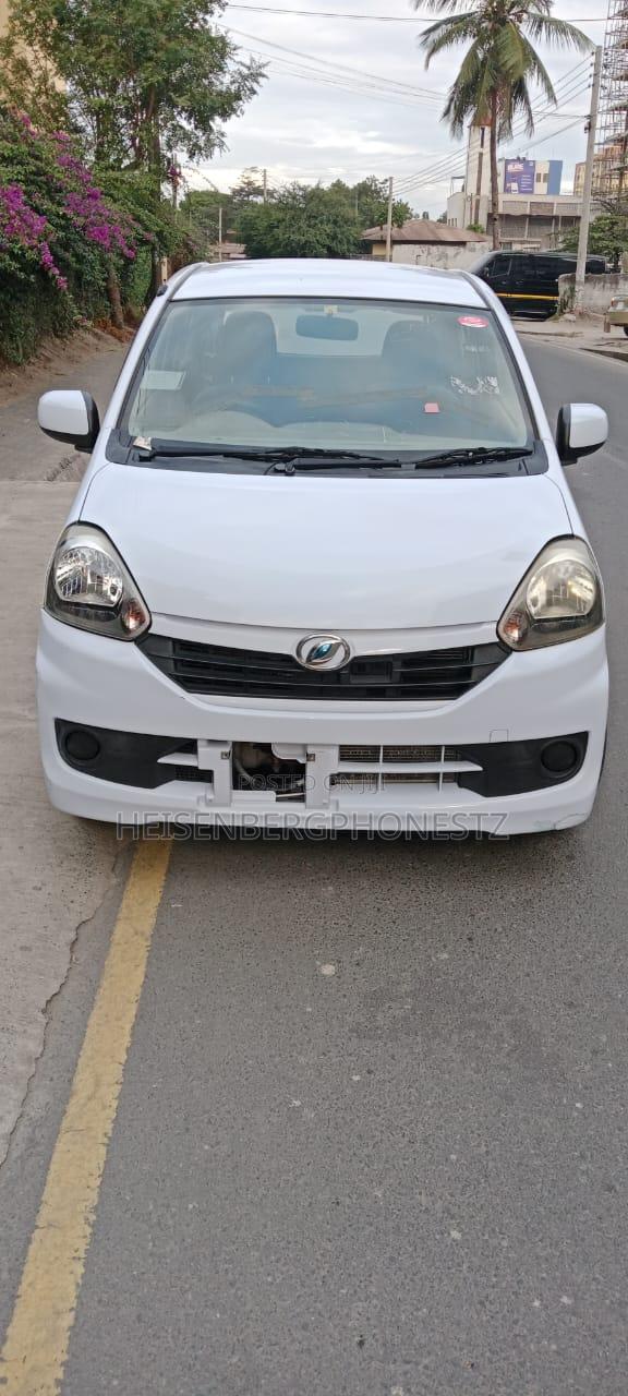Daihatsu Mira 2016 Off white