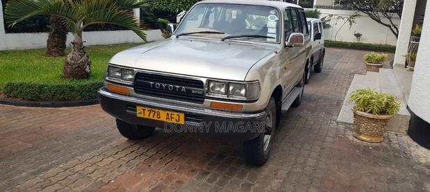 Toyota Land Cruiser 2007 Silver