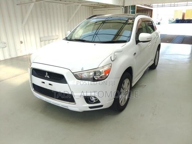 Mitsubishi RVR 2010 White