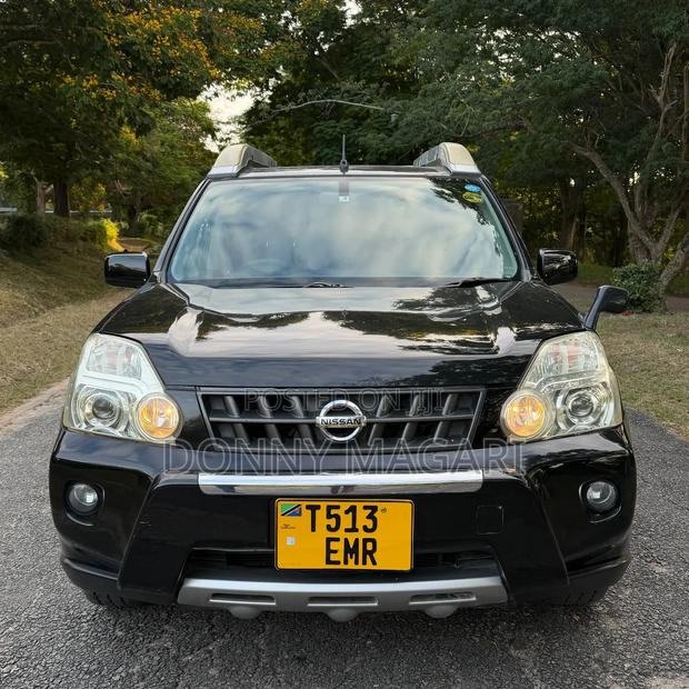 Nissan X-Trail 2010 Black