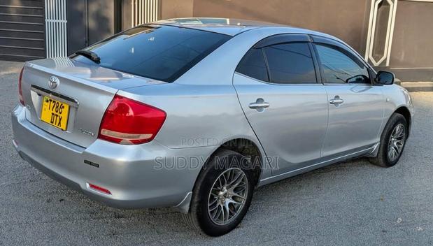 Toyota Allion 2005 Silver