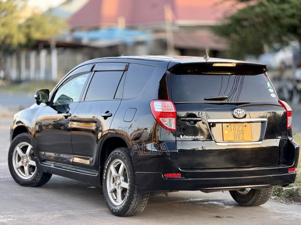 Toyota Vanguard 2009 Black
