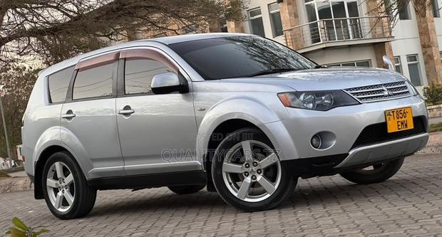 Mitsubishi Outlander 2006 Silver