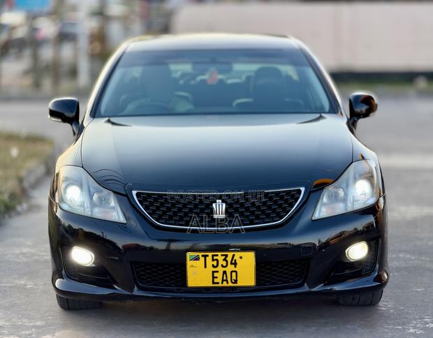 Toyota Crown 2009 Black