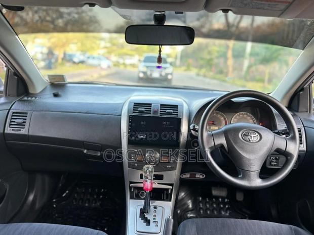 Toyota Corolla Fielder 2009 Silver