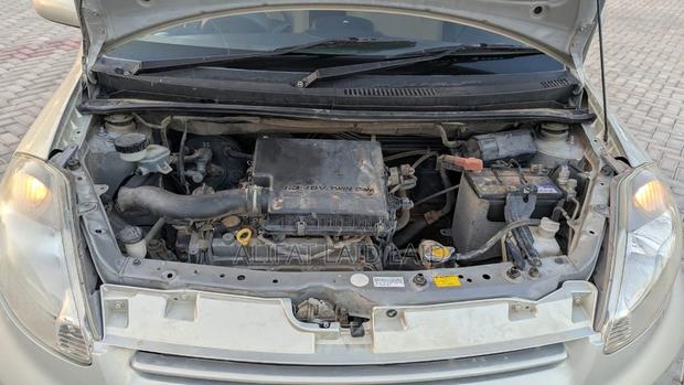 Toyota Passo 1.3 FWD 2004 Silver