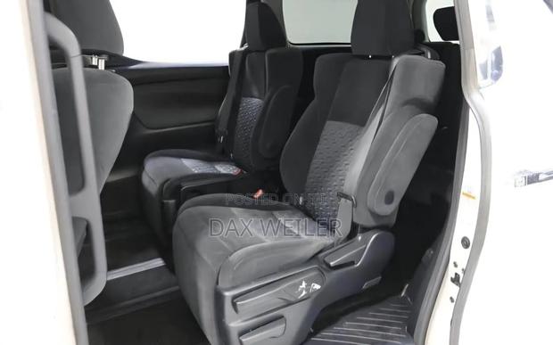Toyota Vellfire 2015 White