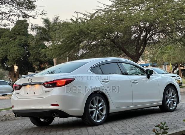 Mazda Atenza 2015 White