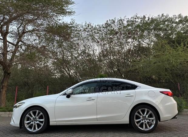 Mazda Atenza 2015 White