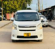 Toyota Noah 2008 White for sale