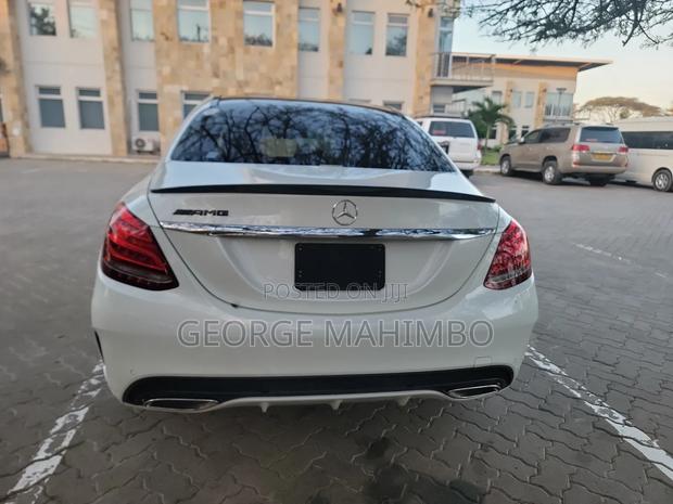 Mercedes-Benz C-Class 2014 White