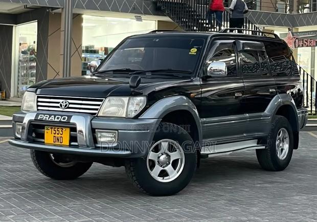 Toyota Land Cruiser Prado 2001 Black