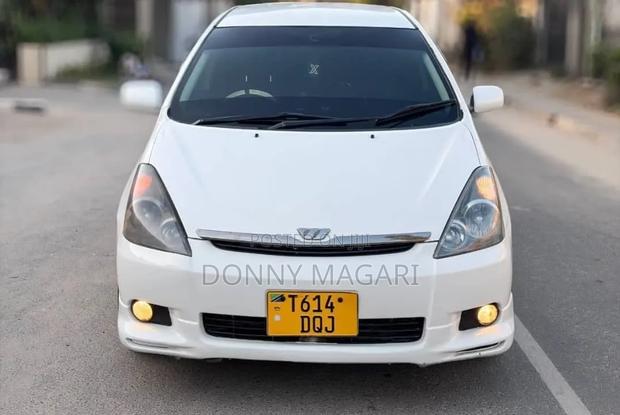 Toyota Wish 2006 White