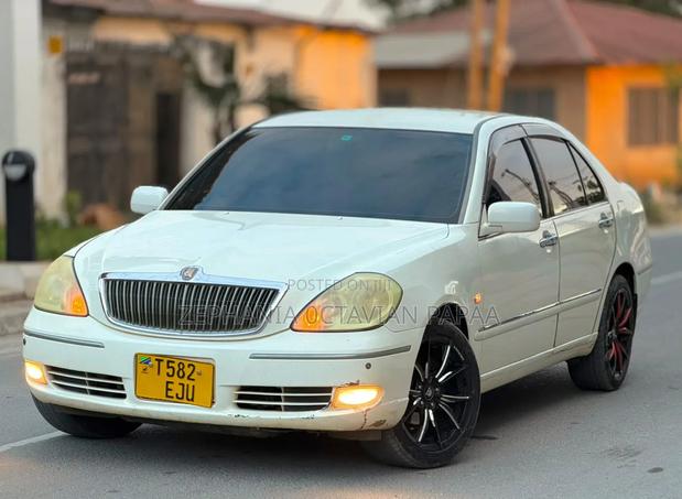 Toyota Brevis 2004 White