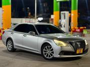 Toyota Crown 2016 Silver for sale