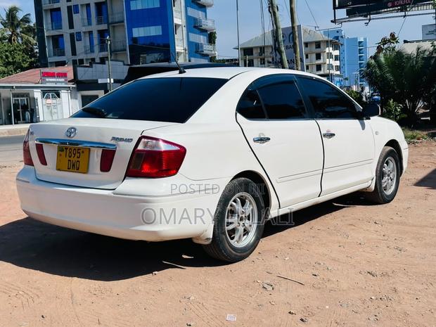 Toyota Premio 2005 White