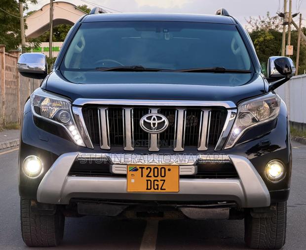 Toyota Land Cruiser Prado 2015 Black