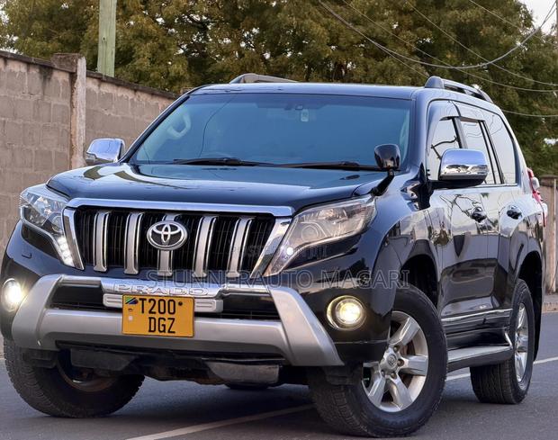 Toyota Land Cruiser Prado 2015 Black