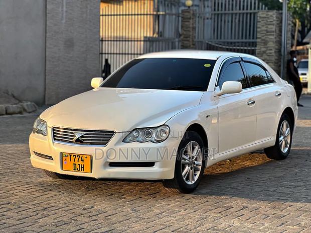 Toyota Mark X 2006 White