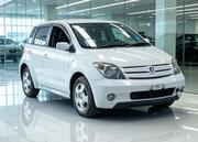 Toyota IST 2004 Off white for sale