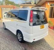 Toyota Noah 2001 White for sale