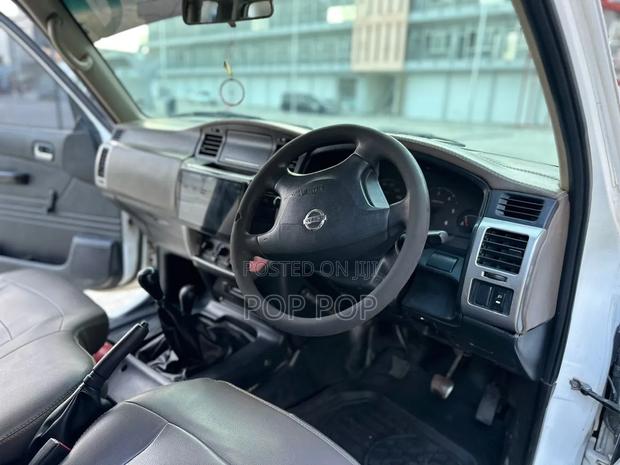 Nissan Patrol 3.0 GRX 2008 White
