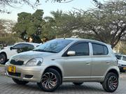 Toyota Vitz 2002 Gold for sale
