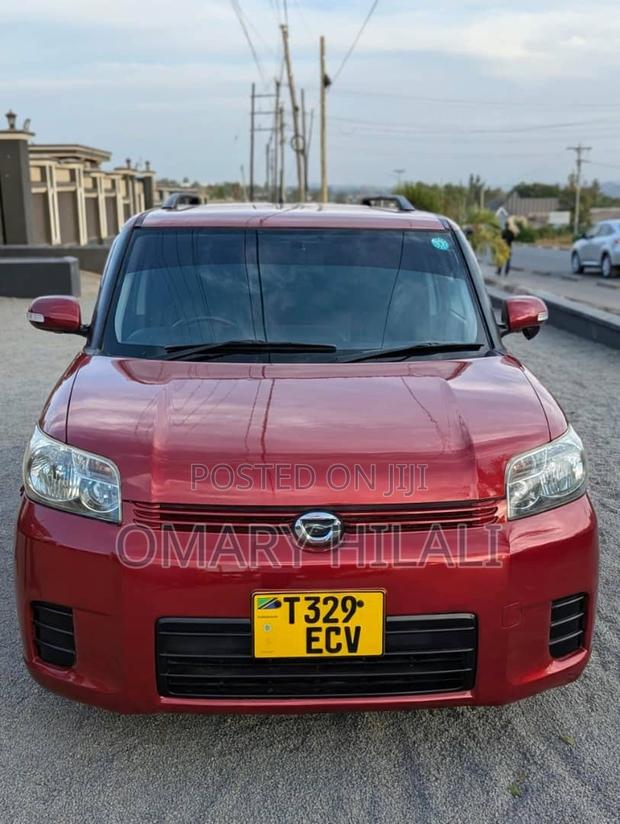 Toyota Corolla Rumion 2008 Red