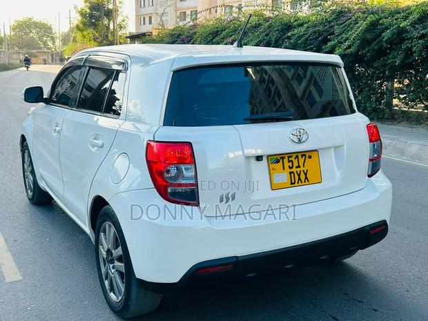 Toyota IST 2008 White