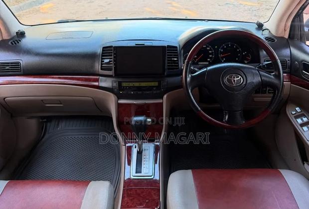 Toyota Premio 2008 Silver