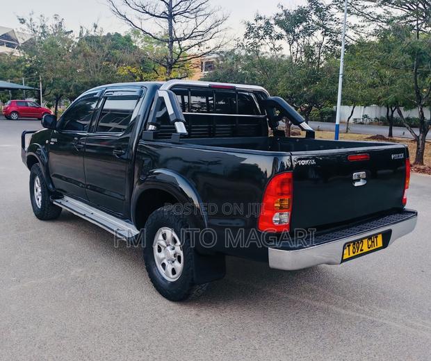 Toyota Hilux 2.5 D-4D Double Cab 2008 Black
