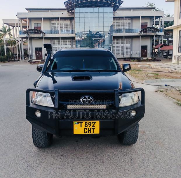 Toyota Hilux 2.5 D-4D Double Cab 2008 Black