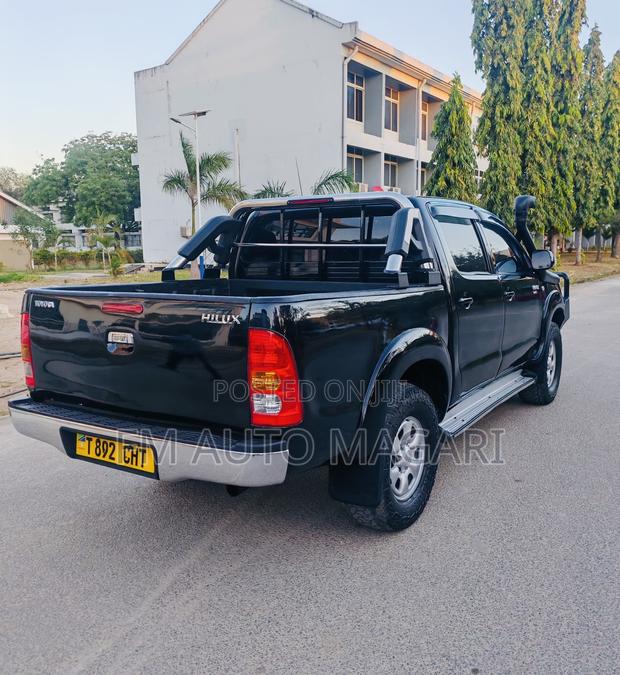 Toyota Hilux 2.5 D-4D Double Cab 2008 Black