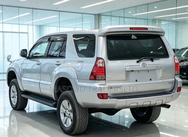 Toyota Hilux Surf 2007