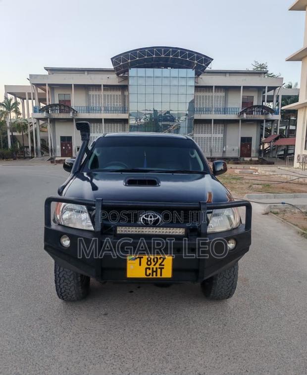 Toyota Hilux 2.5 D-4D 2008 Black