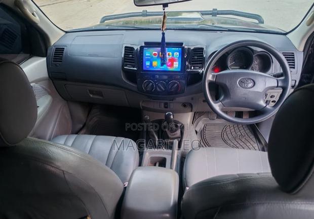 Toyota Hilux 2.5 D-4D 2008 Black