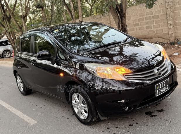 Nissan Note 1.2 Petrol 2013 Black
