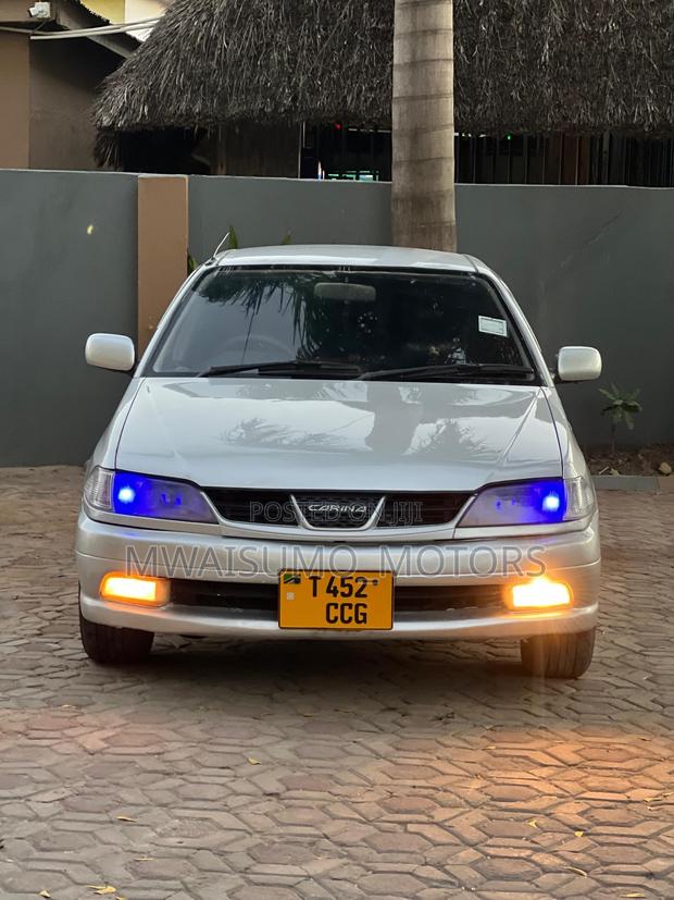 Toyota Carina 1999 Silver